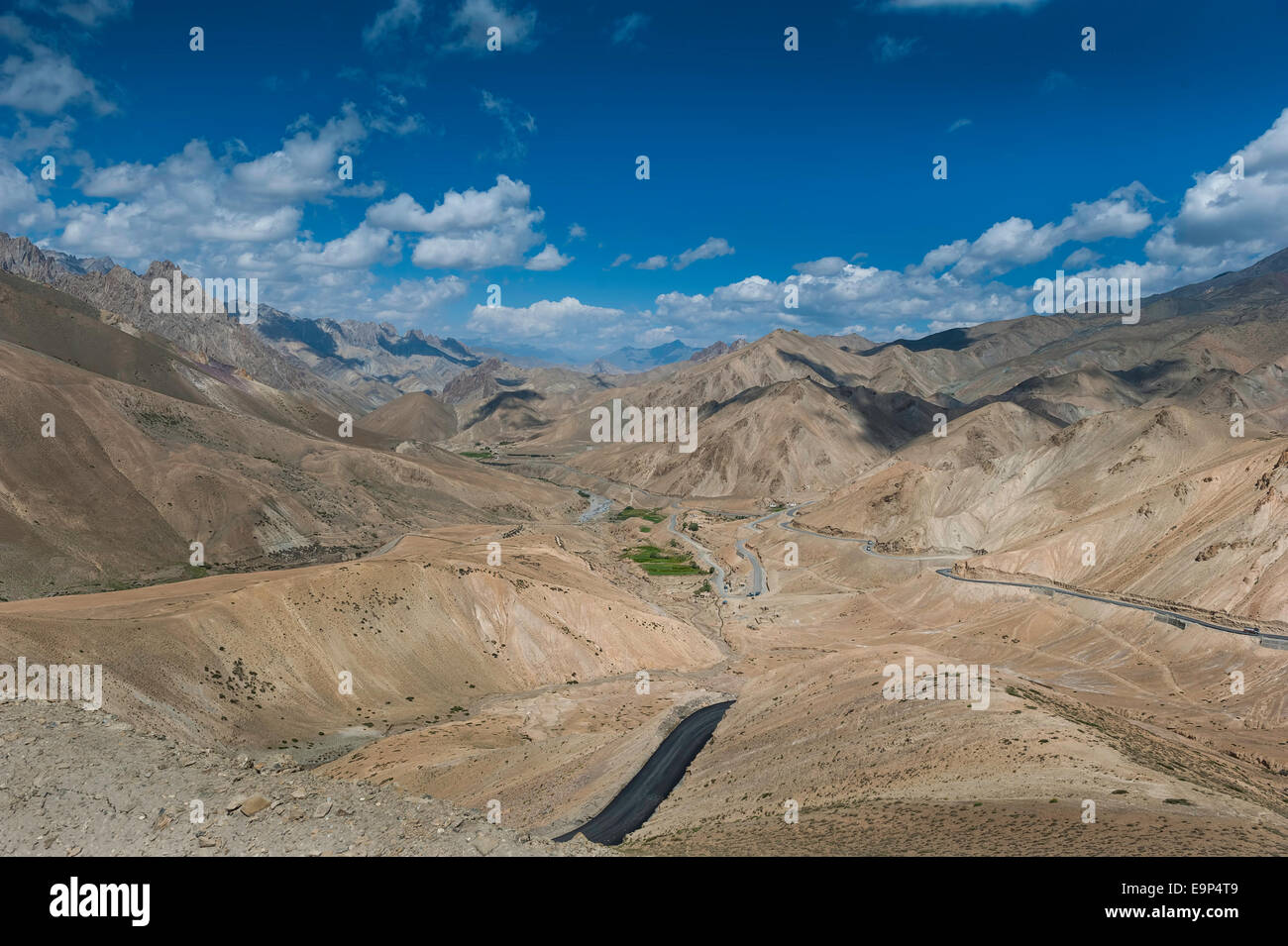 Ladakh-Landschaft auf Srinagar-Leh-Highway Stockfoto