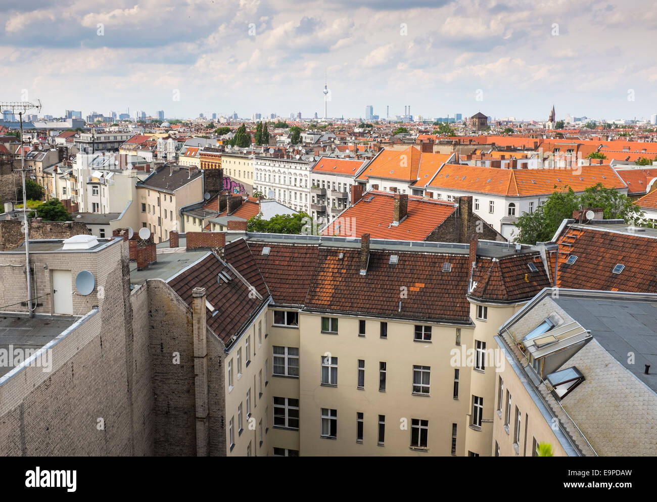 Blick über die Dächer von Berlin, Deutschland Stockfoto