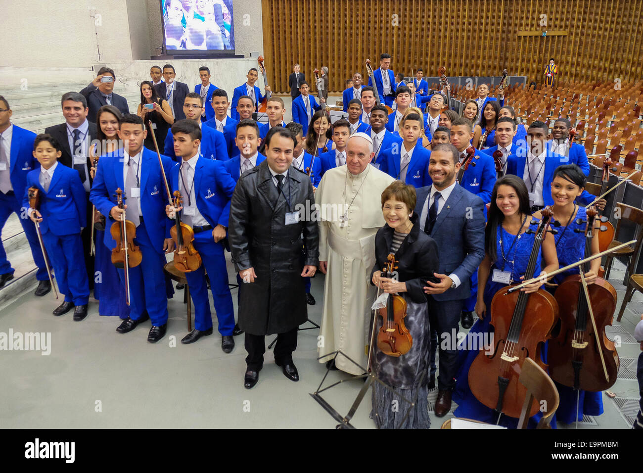 Rom, Italien. 31. Oktober 2014. Kredit-Papst Francis treffen katholische Bruderschaft des charismatischen Covenance in der Halle von Paul VI., Rom 31. Oktober 2014: wirklich Easy Star/Alamy Live News Stockfoto