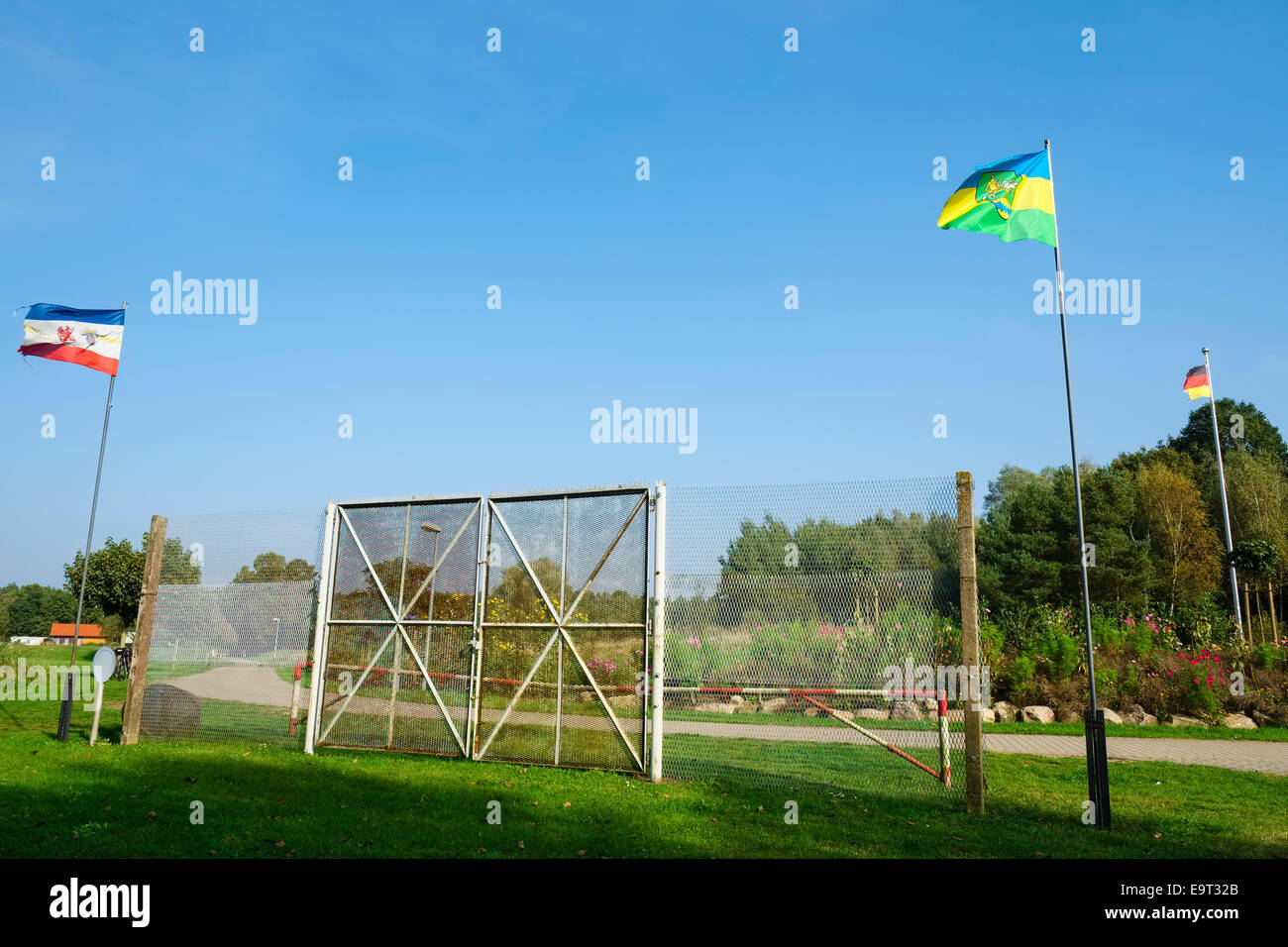 Ehemaliger Eingang zum Rueterberg, Dorf in der DDR vollständig geschlossen Weg von 1967 bis 1989, Rueterberg, Deutschland Stockfoto