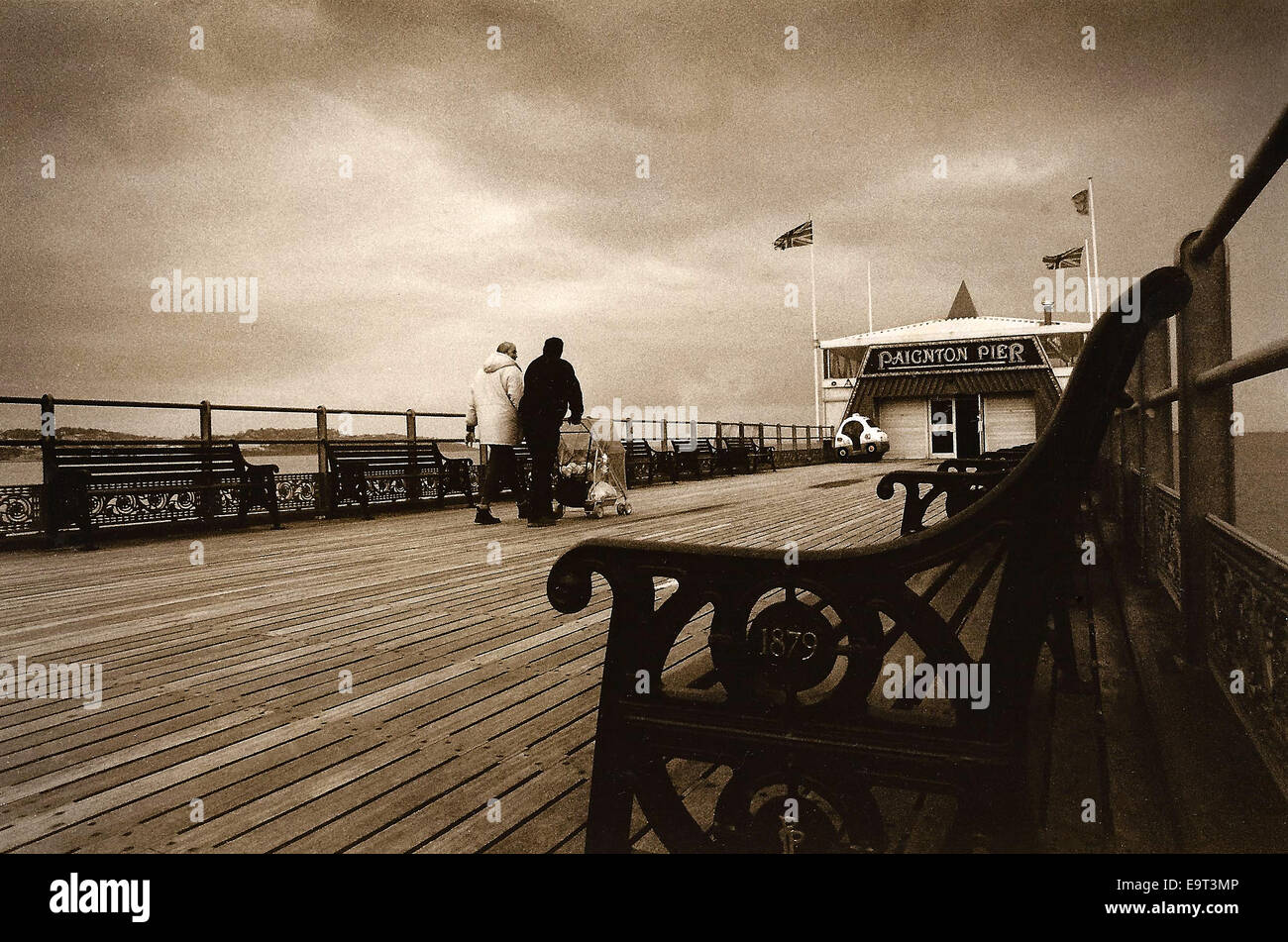 Paignton Pier im Januar 1996 Stockfoto