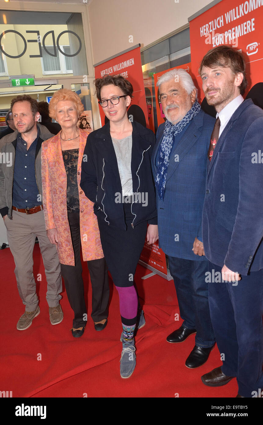 Die Erfindung Der Liebe Premiere Featuring Samuel Finzi Irm