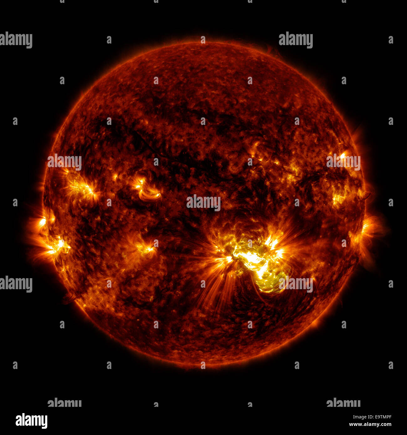 Riesiger Sonnenfleck bricht am 24. Oktober 2014 Stockfoto