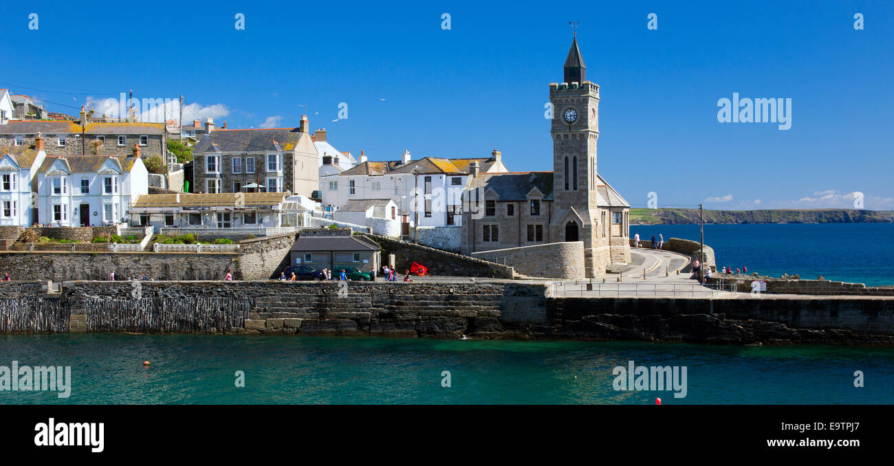 Die Rathaus-Gebäude in der Nähe der Hafen Mund, Hafendamm, Cornwall, UK. Stockfoto