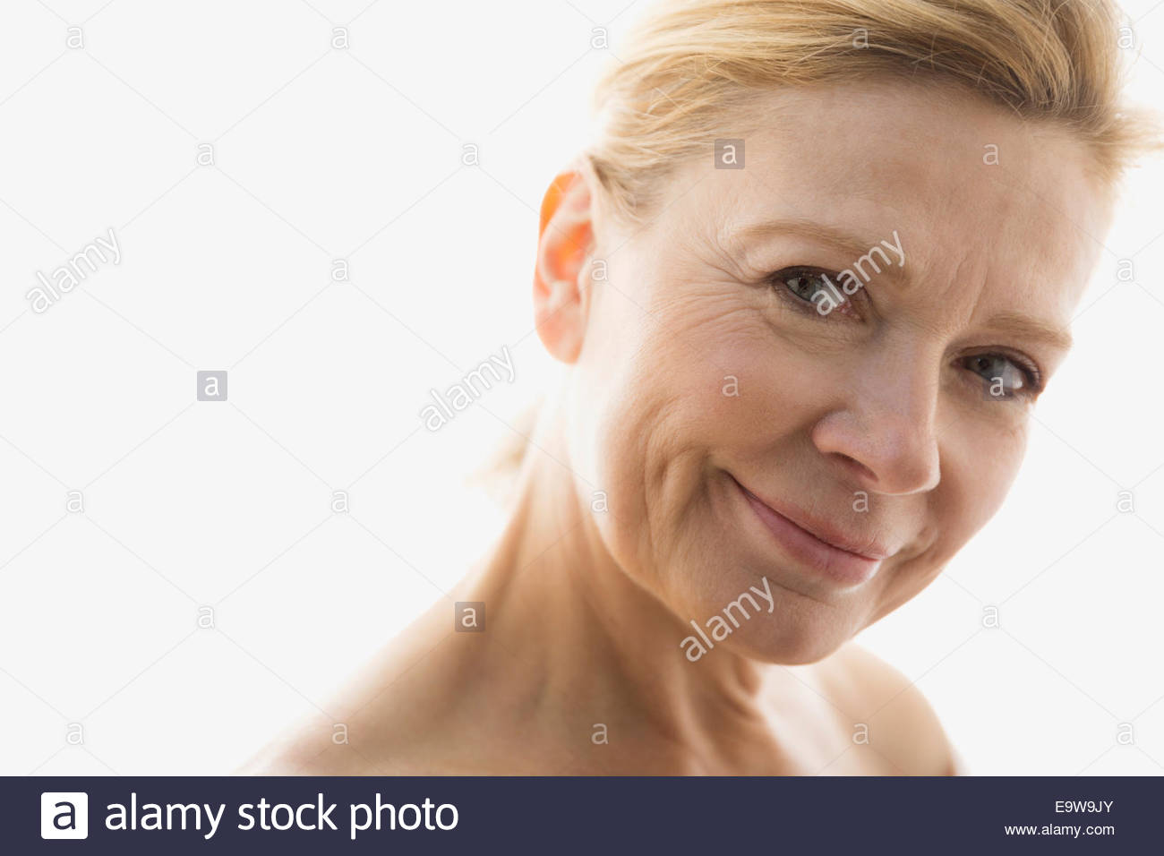 Porträt von lächelnden blonden Frau hautnah Stockfoto