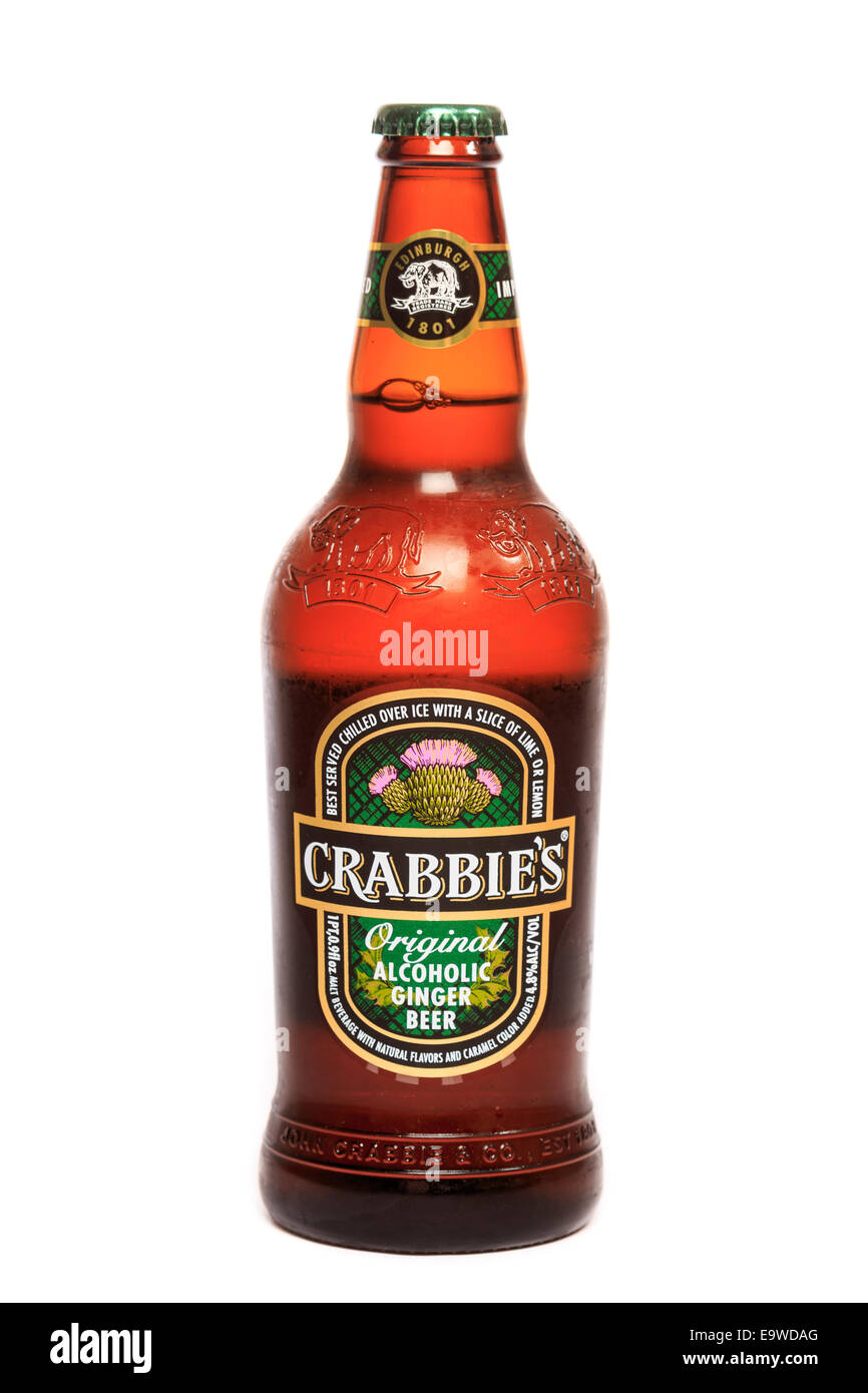 Eine mattierte Flasche des Crabbies ursprünglichen alkoholische Ginger Beer Stockfoto