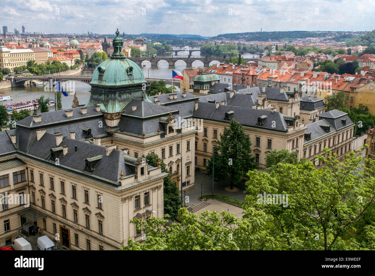 Straka Akademie, die Tschechische Regierung Büro Prag, Blick von letna Hill Tschechische Republik Stockfoto