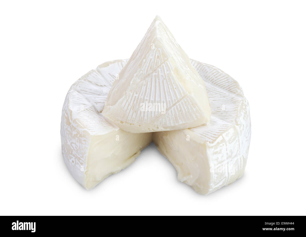 Camembert Käse isoliert auf weißem Hintergrund Stockfoto