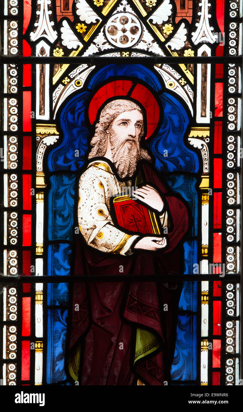 Sankt Lukas Glasmalerei, St. Johannes-Evangelist-Kirche, Charlton, Worcestershire, England, UK Stockfoto
