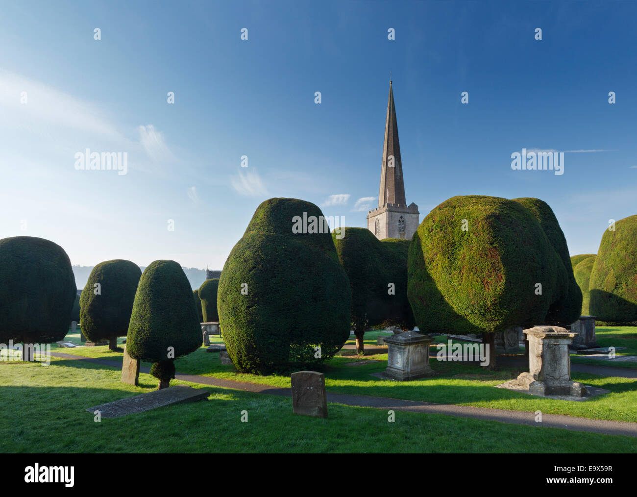 St. Marien Kirche, Painswick. Die Cotswolds, Gloucestershire, UK. Stockfoto