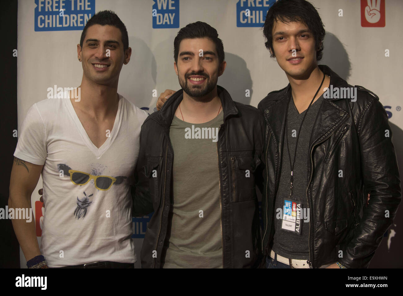 Calgary, Alberta, Kanada. 3. November 2014. Chart-topping, Juno nominierten kanadischen Pop-Rock-Band NEVERREST hat einen Auftritt auf dem roten Teppich für wir Tag 2014, Bild (L, R) Credit: Baden Roth/ZUMA Draht/Alamy Live News Stockfoto