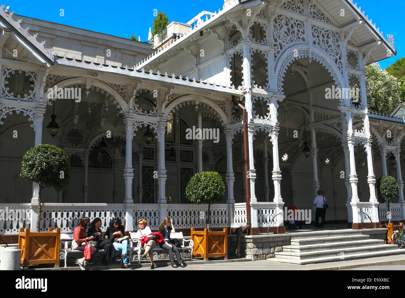 Karlovy Vary Spa Stadt Tschechien Touristen Stockfoto