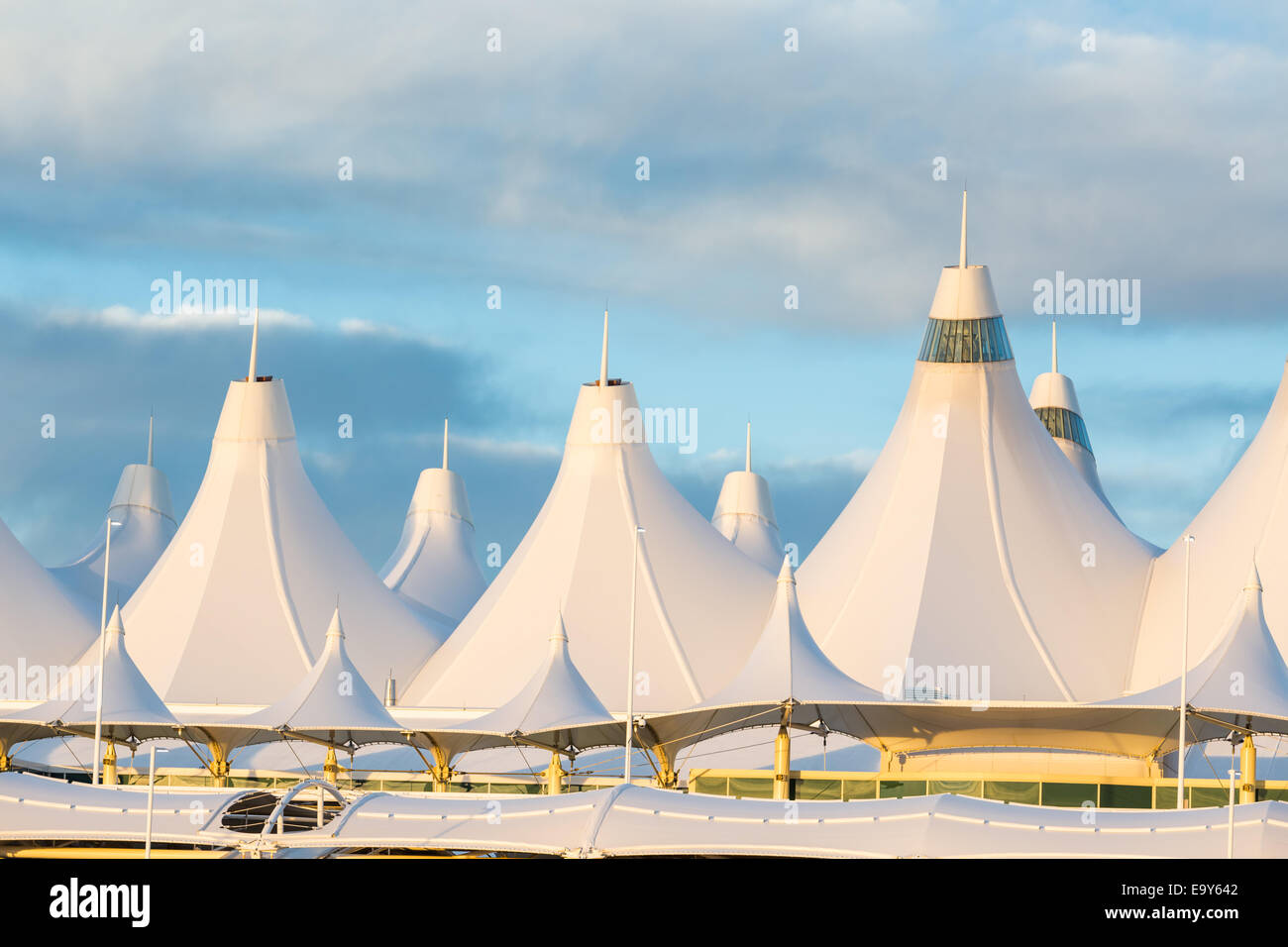 Denver International Airport auf typische Sonntagmorgen. Stockfoto