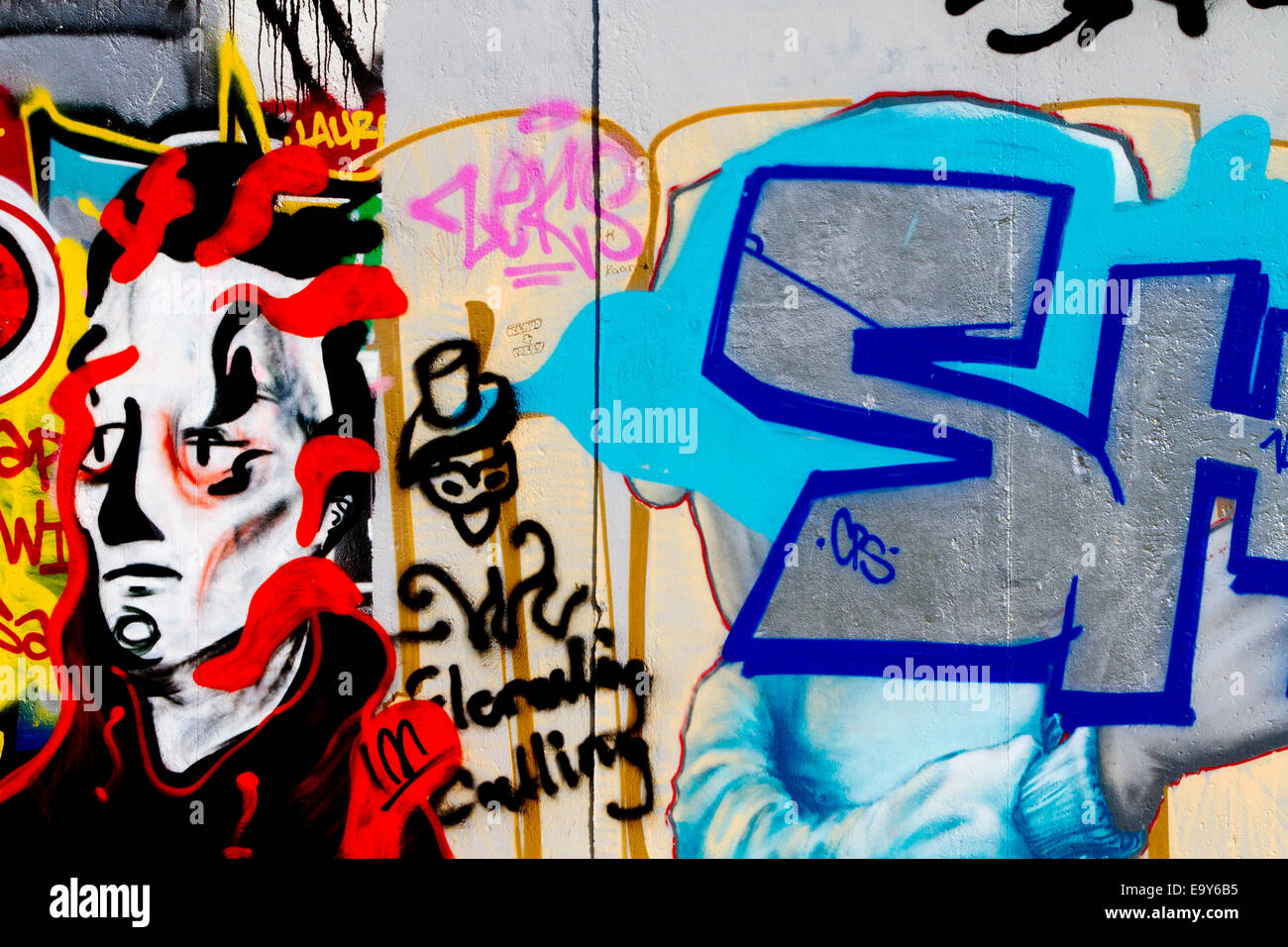 Scary Horror Gesicht Berlin Wall Graffiti Urban Farbe Stockfoto
