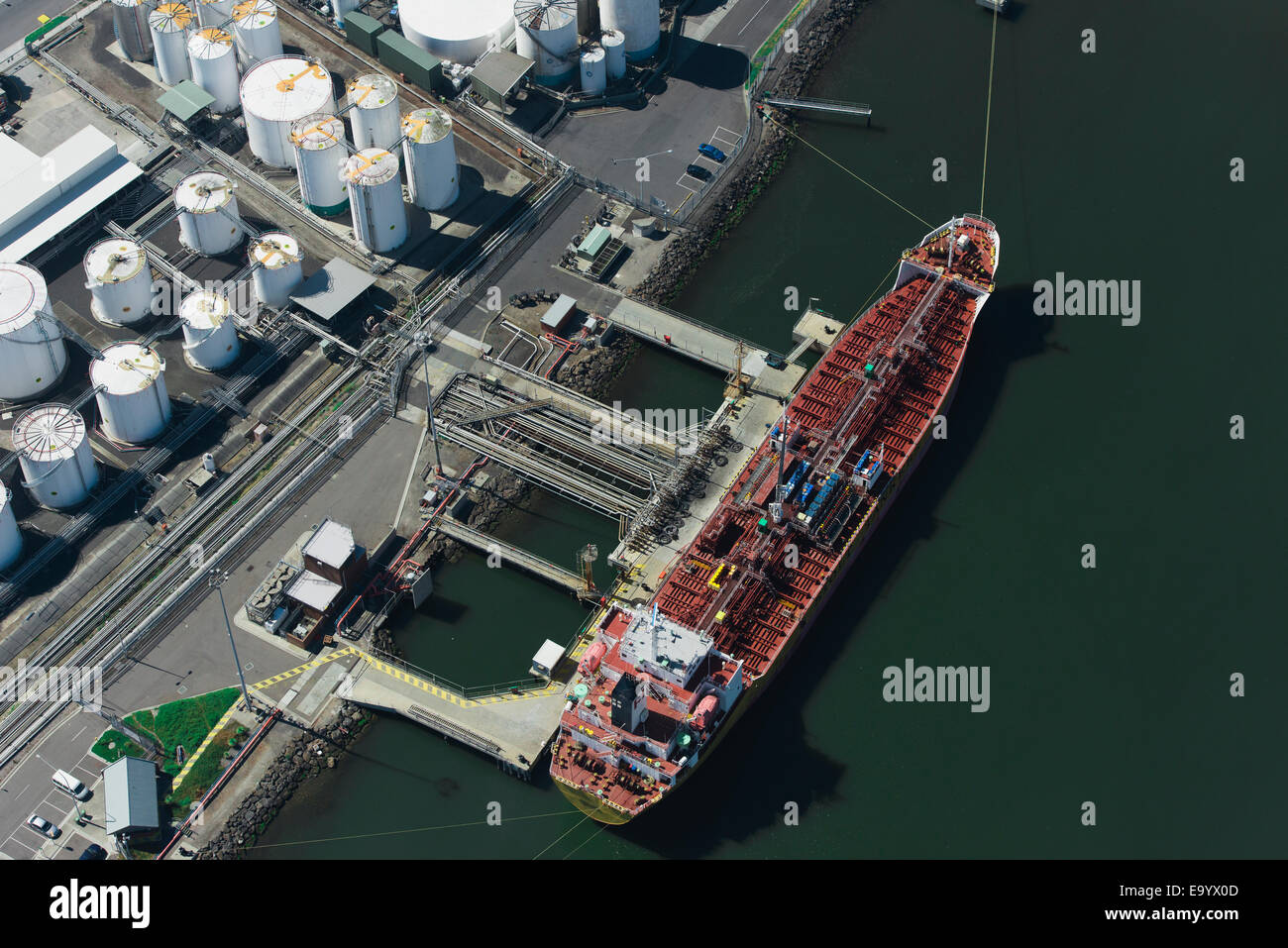 Luftaufnahme des Cargo ship, Port Melbourne, Melbourne, Victoria, Australien Stockfoto