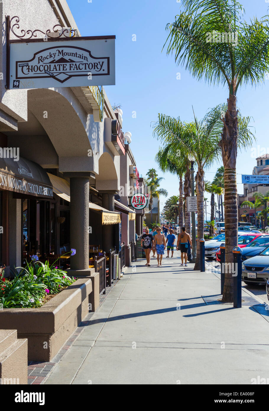 Main Street in der Innenstadt von Huntington Beach, Orange County, Kalifornien, USA Stockfoto