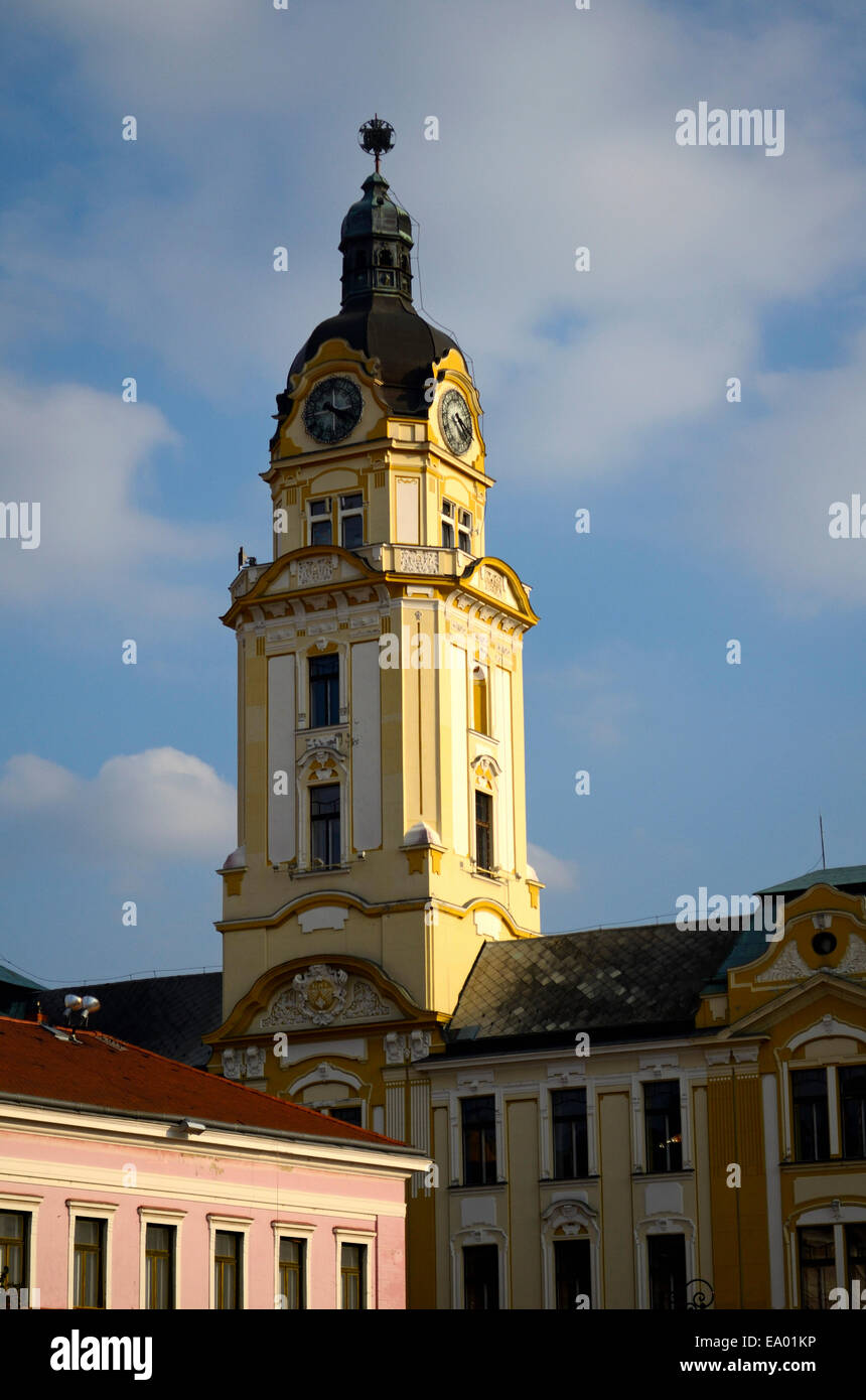 Pecs Ungarn Baranya county Süd-Transdanubien. Rathaus - Varoshaza, der Clock Tower. Stockfoto