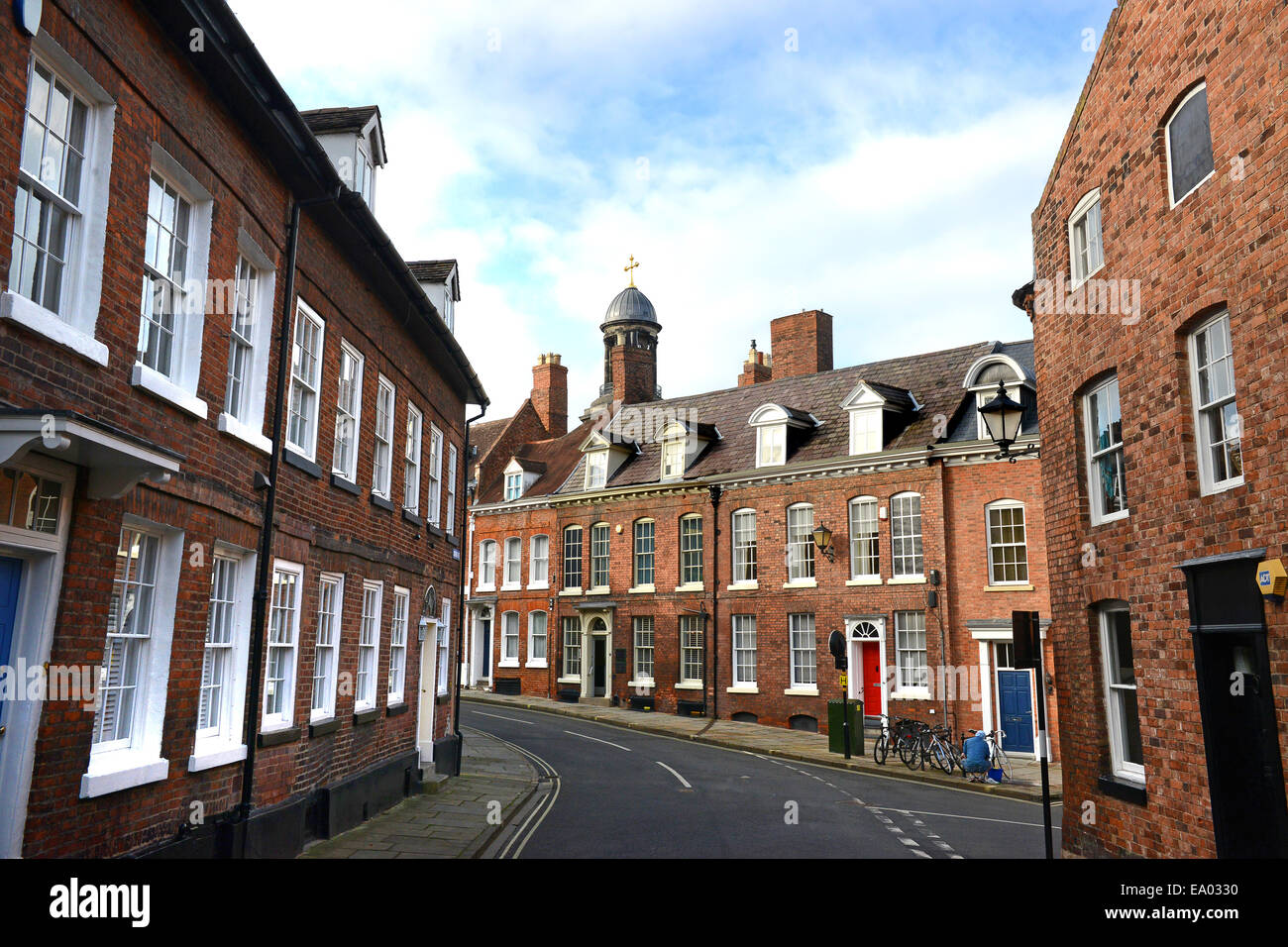 Stadthäuser Haus Straße Straßen Reihenhaus in St John Hill Shrewsbury Uk Stockfoto