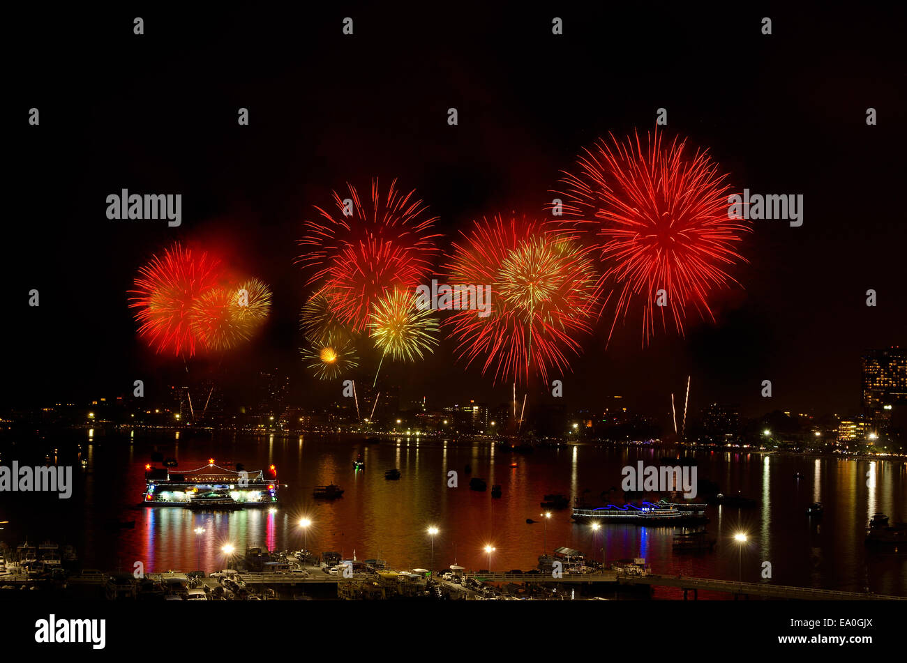 Pattaya International Fireworks Festival 2012 am 1. Dezember 2012 Stockfoto