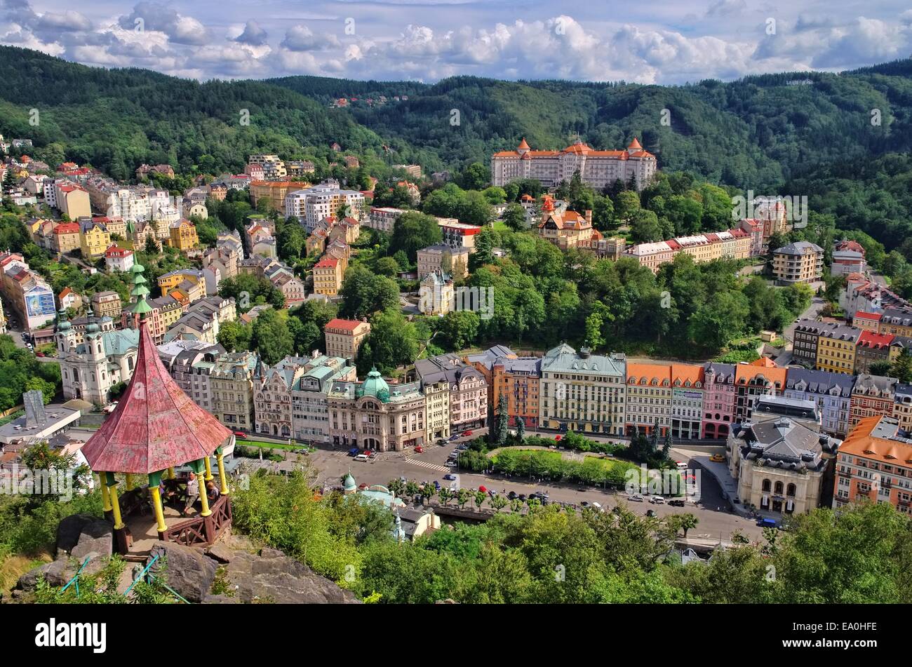 In Karlovy Vary Aussicht Hirschsprung - Karlovy Vary-Hirsch-Sprung 03 Stockfoto