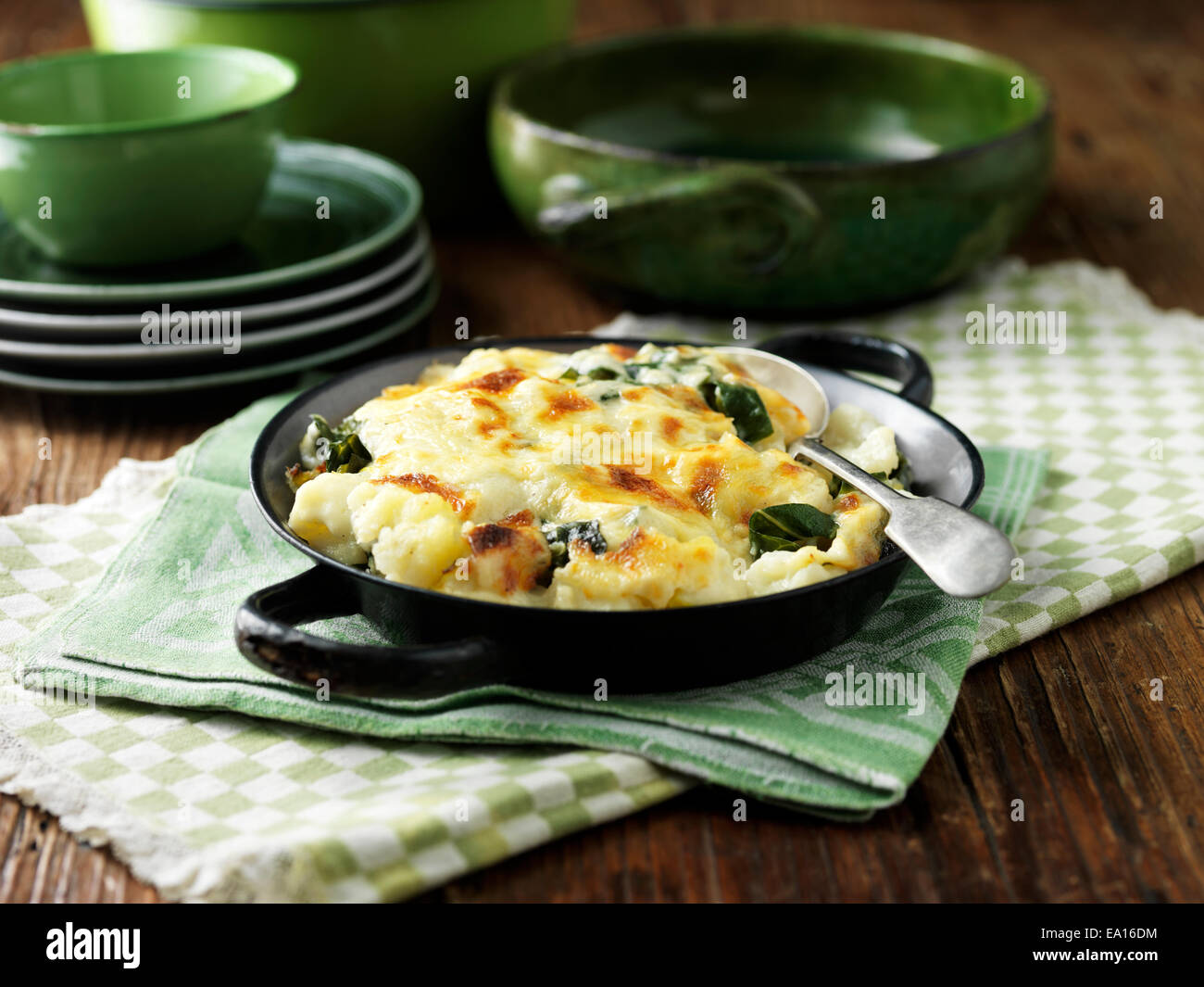 Bubble And Squeak-Blumenkohl-gratin Stockfoto