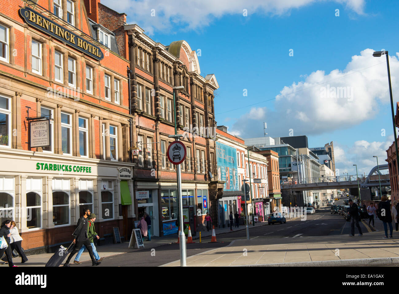 Bahnhof Straße in Stadt von Nottingham, England UK Stockfoto