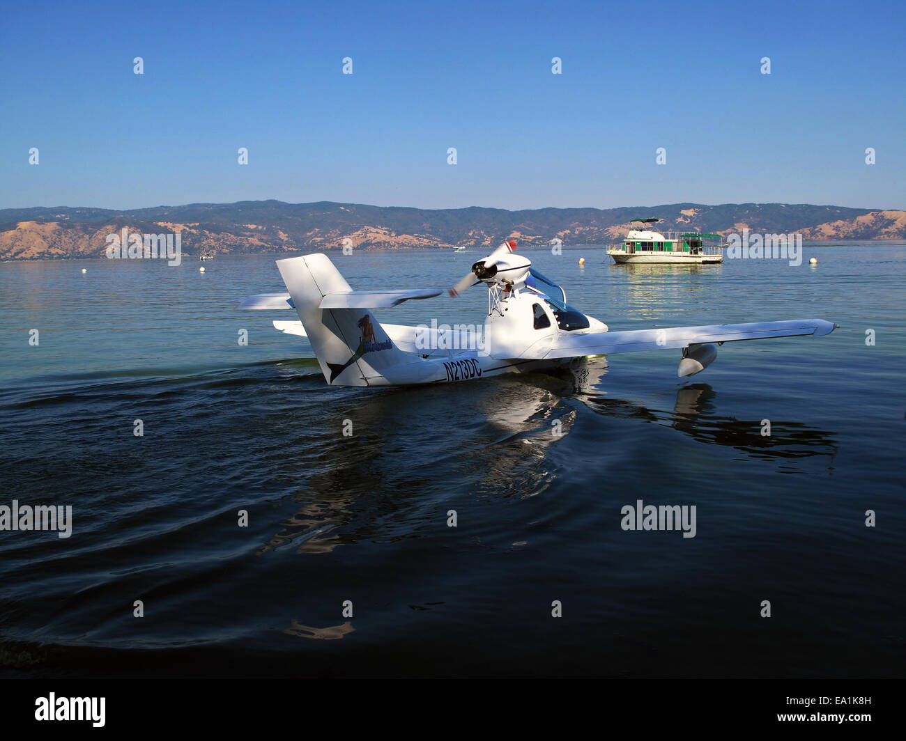 Tschechische Flugzeug Werke Meerjungfrau Wasserflugzeug an der Splash-In, Lakeport, Kalifornien, Lake County, California Stockfoto