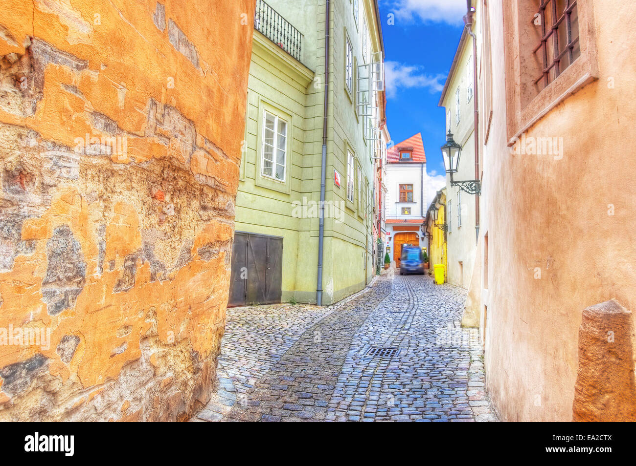Alte Straßen und Gebäude von Prag in Tschechien. Stockfoto