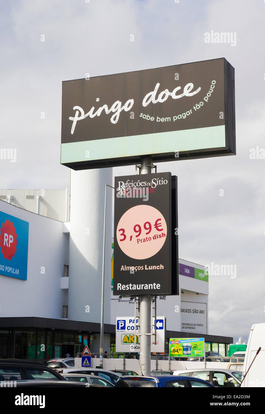 Melden Sie sich Pingo Doce Einkaufszentrum Kette, Faro, Algarve, Portugal. Stockfoto