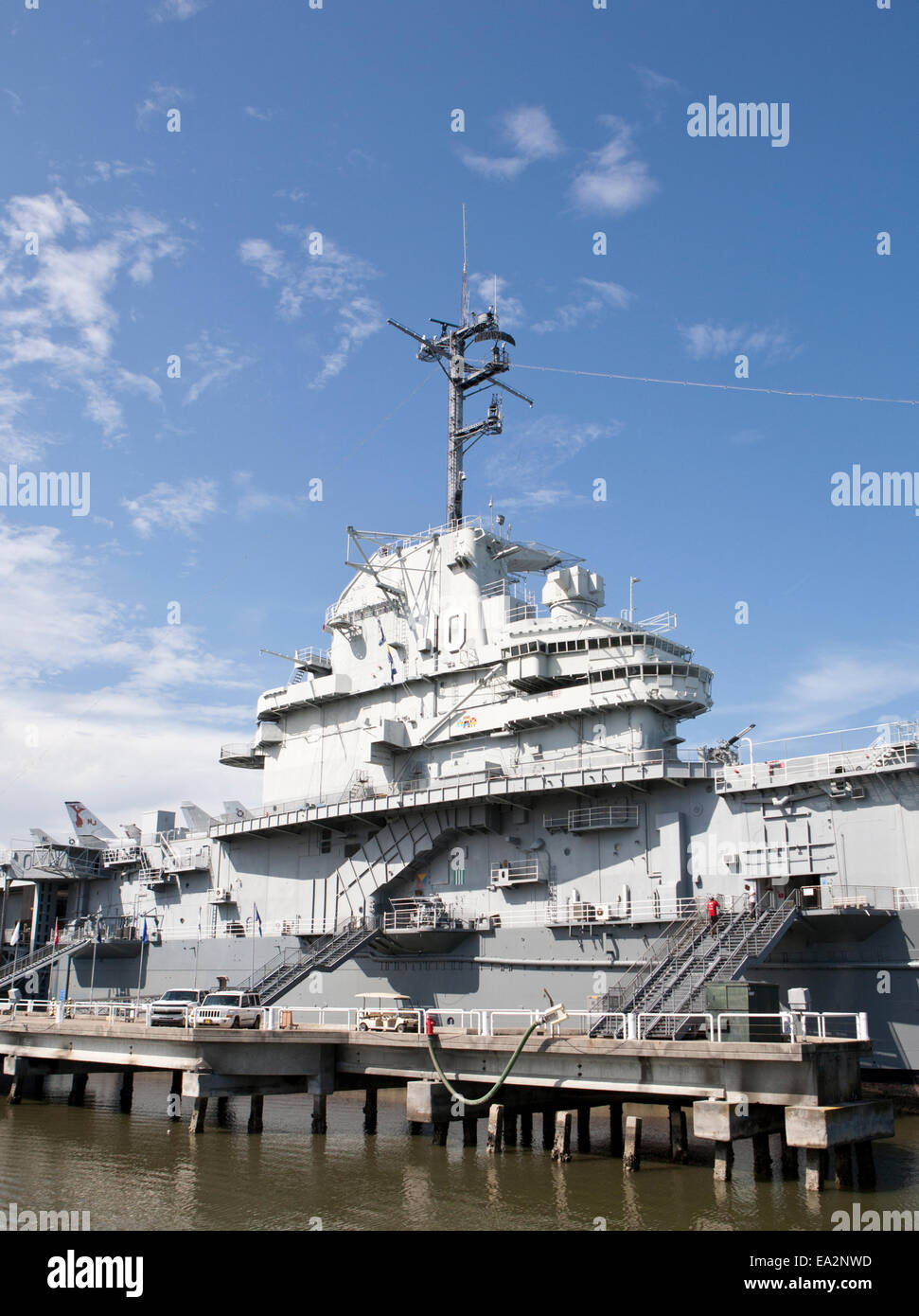 Seite der USS Yorktown (CV-10), bei Patriot es Point, South Carolina Stockfoto