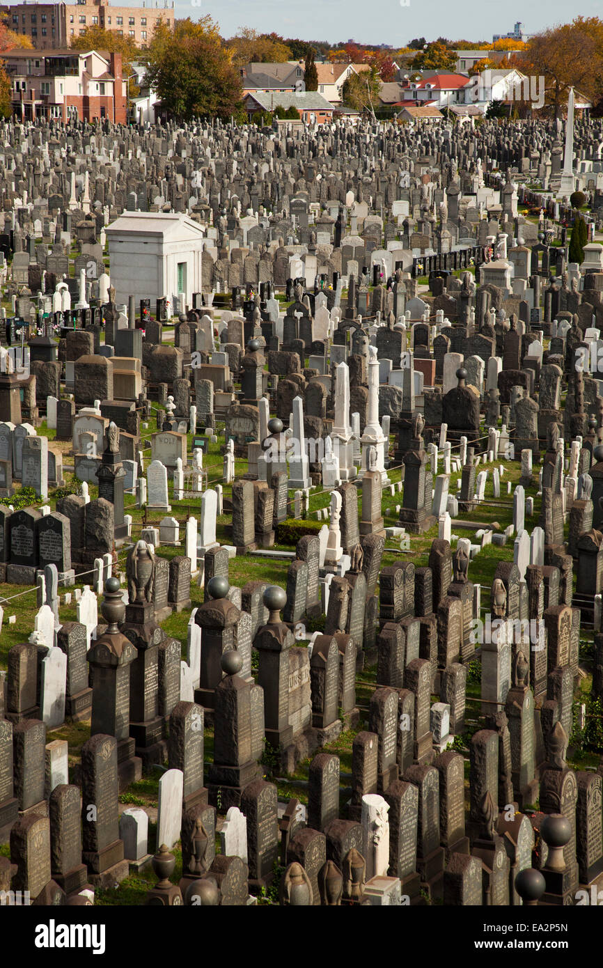New york city friedhof Fotos und Bildmaterial in hoher Auflösung Alamy