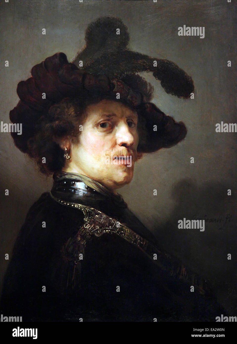 "Tronie eines Mannes mit einer gefiederten Baskenmütze, c.1635-1640. Von Rembrandt van Rijn.1606-1669. Mann in einem gefiederten Hut und Metallgorget. Stockfoto