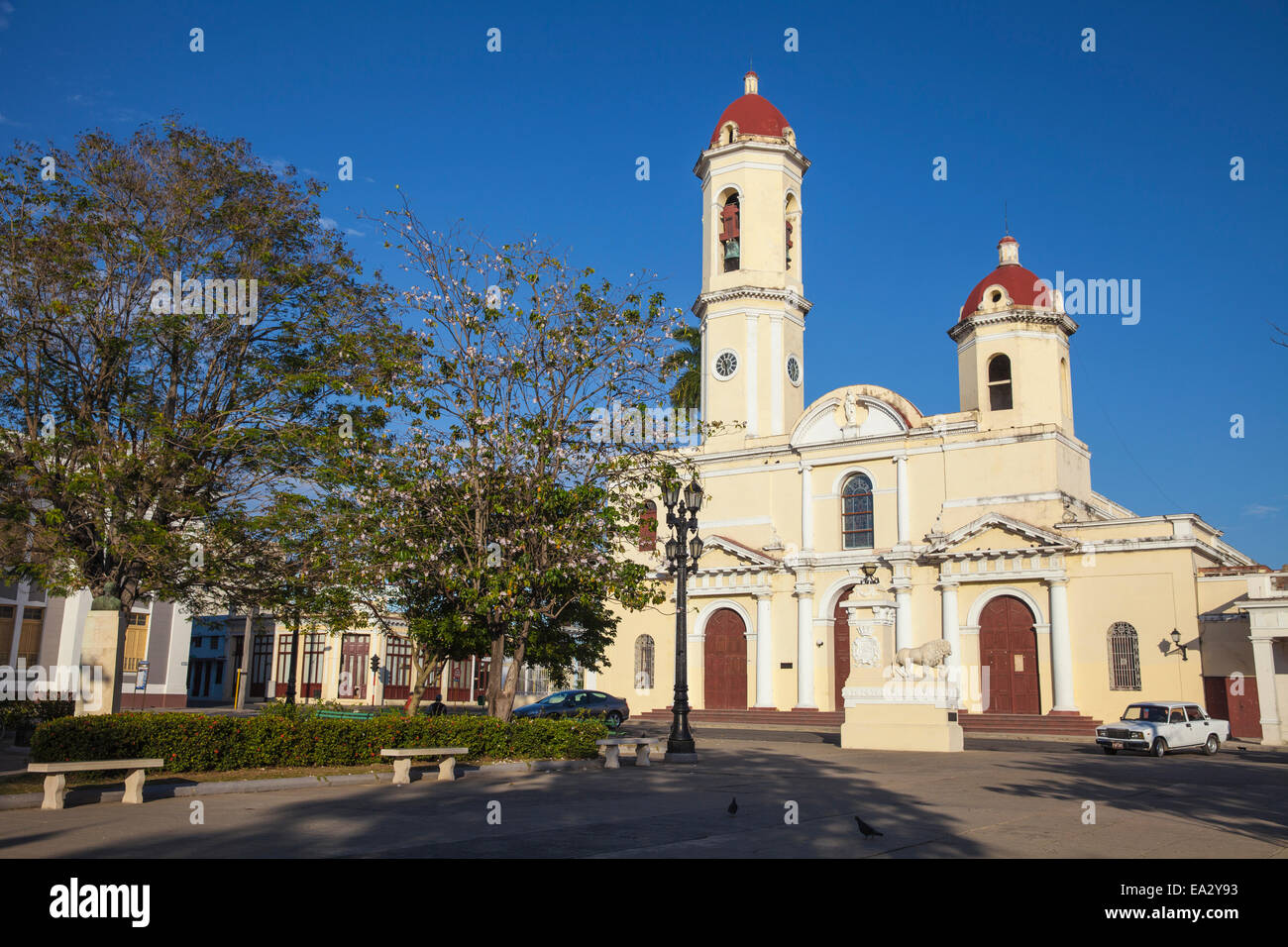 Catedral De La Purísima Concepción, Parque Marta, Cienfuegos, Provinz Cienfuegos, Kuba, West Indies, Karibik Stockfoto