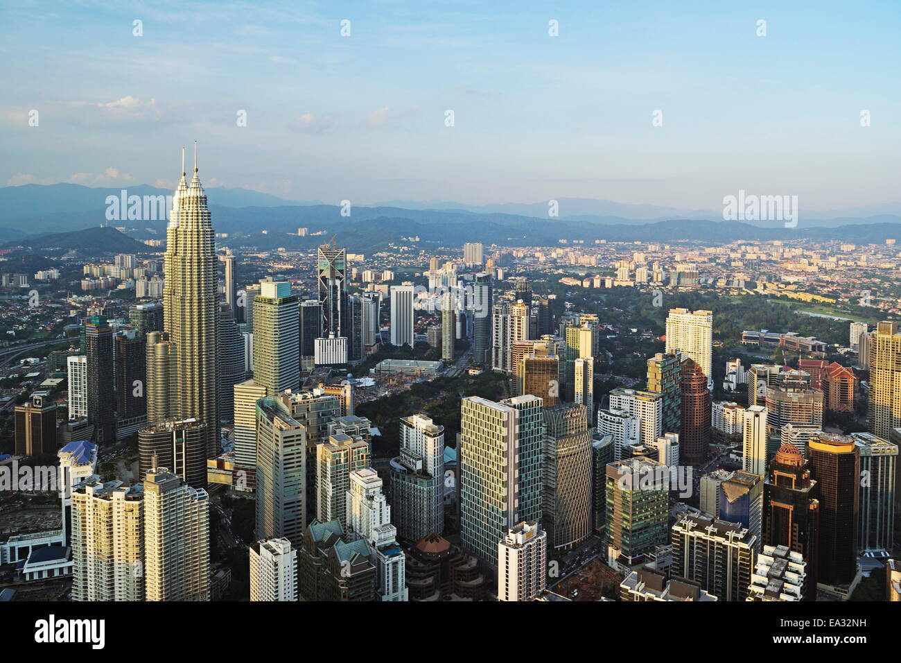 Skyline von Kuala Lumpur gesehen von KL Tower, Kuala Lumpur, Malaysia, Südostasien, Asien Stockfoto