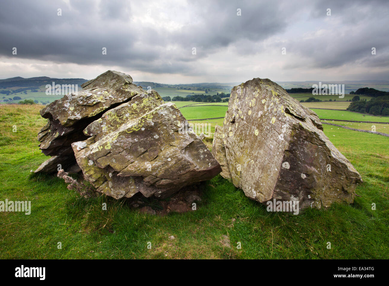Gespalten Sie Stein am bei, Yorkshire, England, Vereinigtes Königreich, Europa Stockfoto