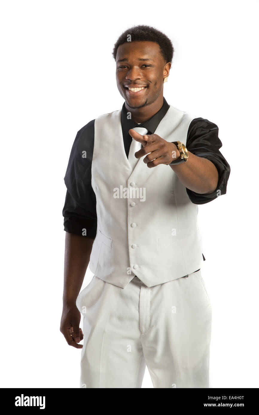 Young African American Business Mann Handgeste, formelle Kleidung tragen, weiße Krawatte lächelnd, Isolated on White Background Stockfoto