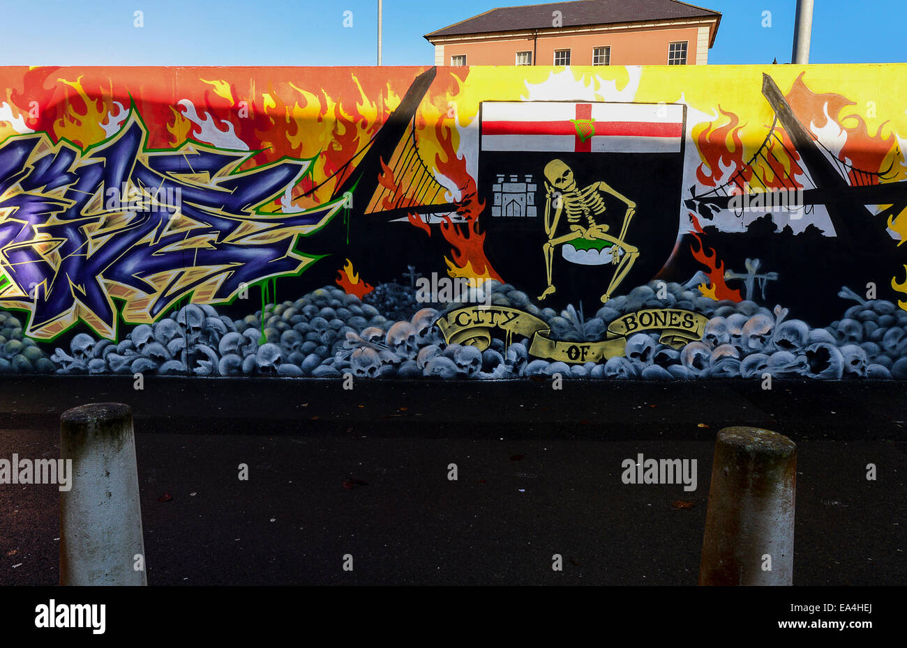 Stock Foto - Graffiti an der Wand im Stadtzentrum von Derry. Foto: George Sweeney/Alamy Stockfoto