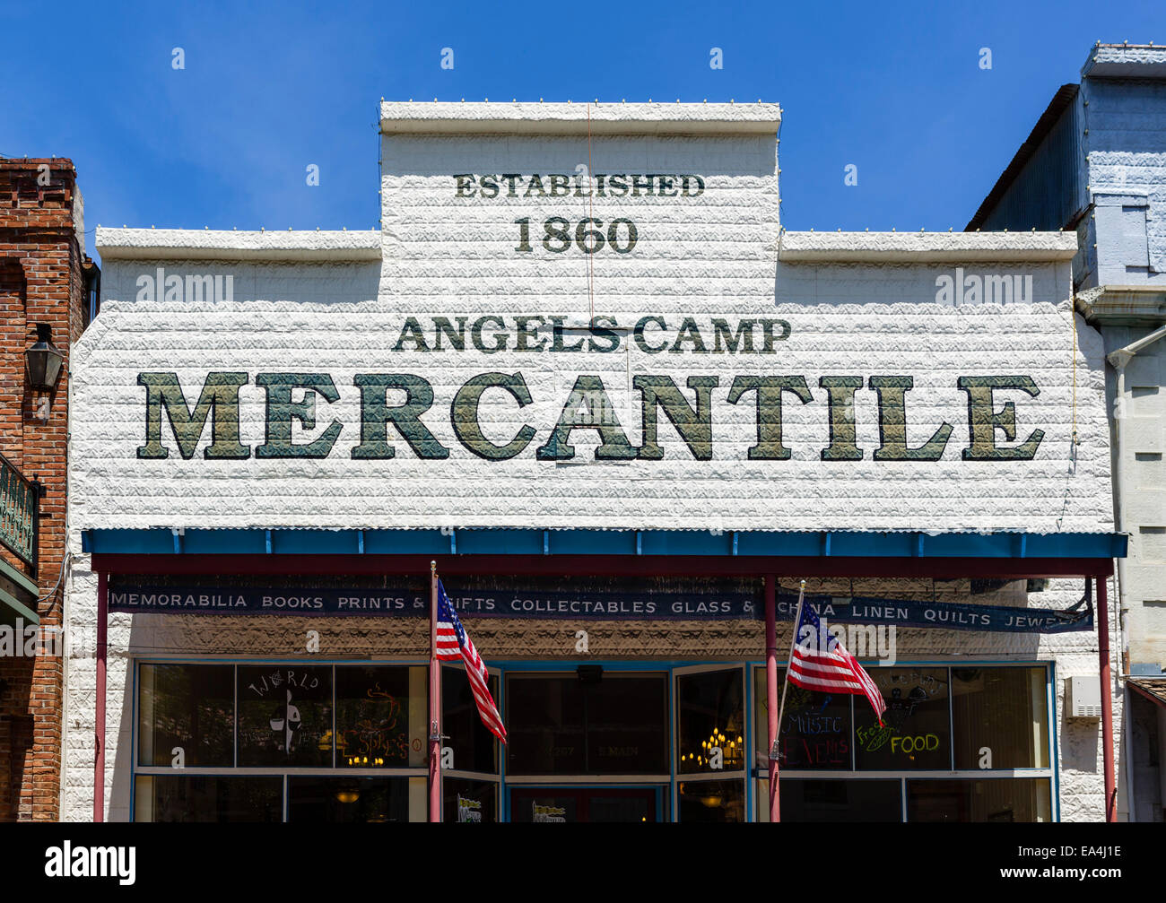 Historische Speicher auf der Main Street im alten Goldminen Stadt von Angels Camp, Calaveras County, Southern Gold Country, California, USA Stockfoto