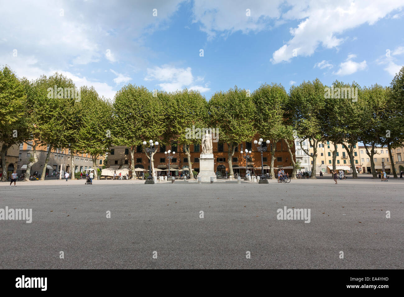Piazza Napoleone, häufig benannt Piazza Grande, die hauptsächlich Piazza di Lucca. Stockfoto