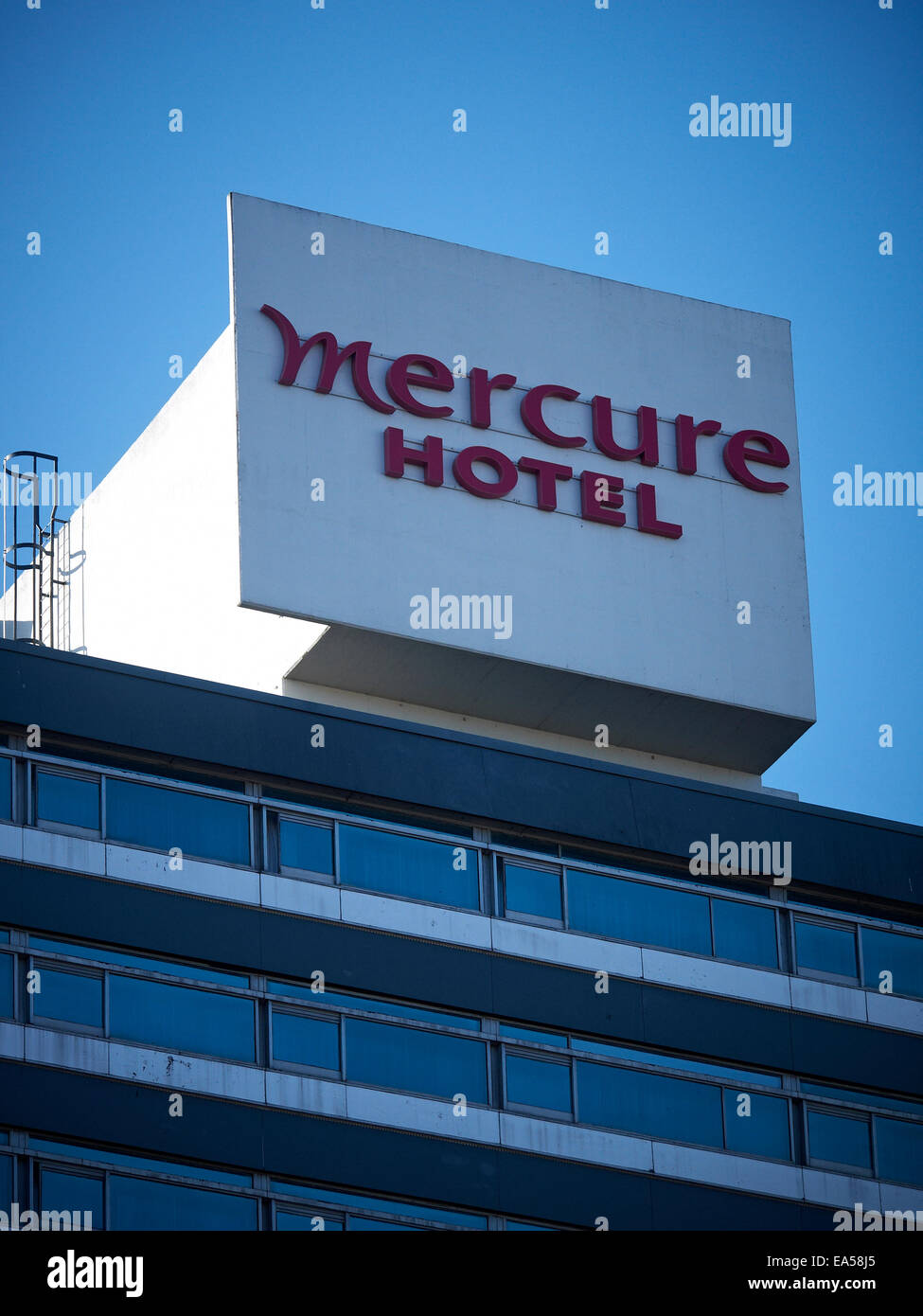 Logo der Mercure Hotels in Manchester UK Stockfoto