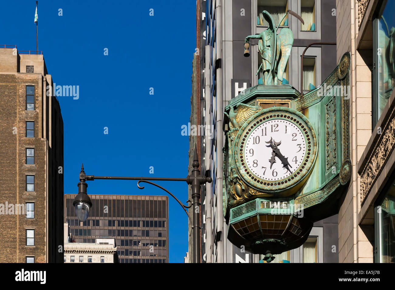 USA, Illinois, Chicago, Juweliere Gebäude-Uhr Stockfoto