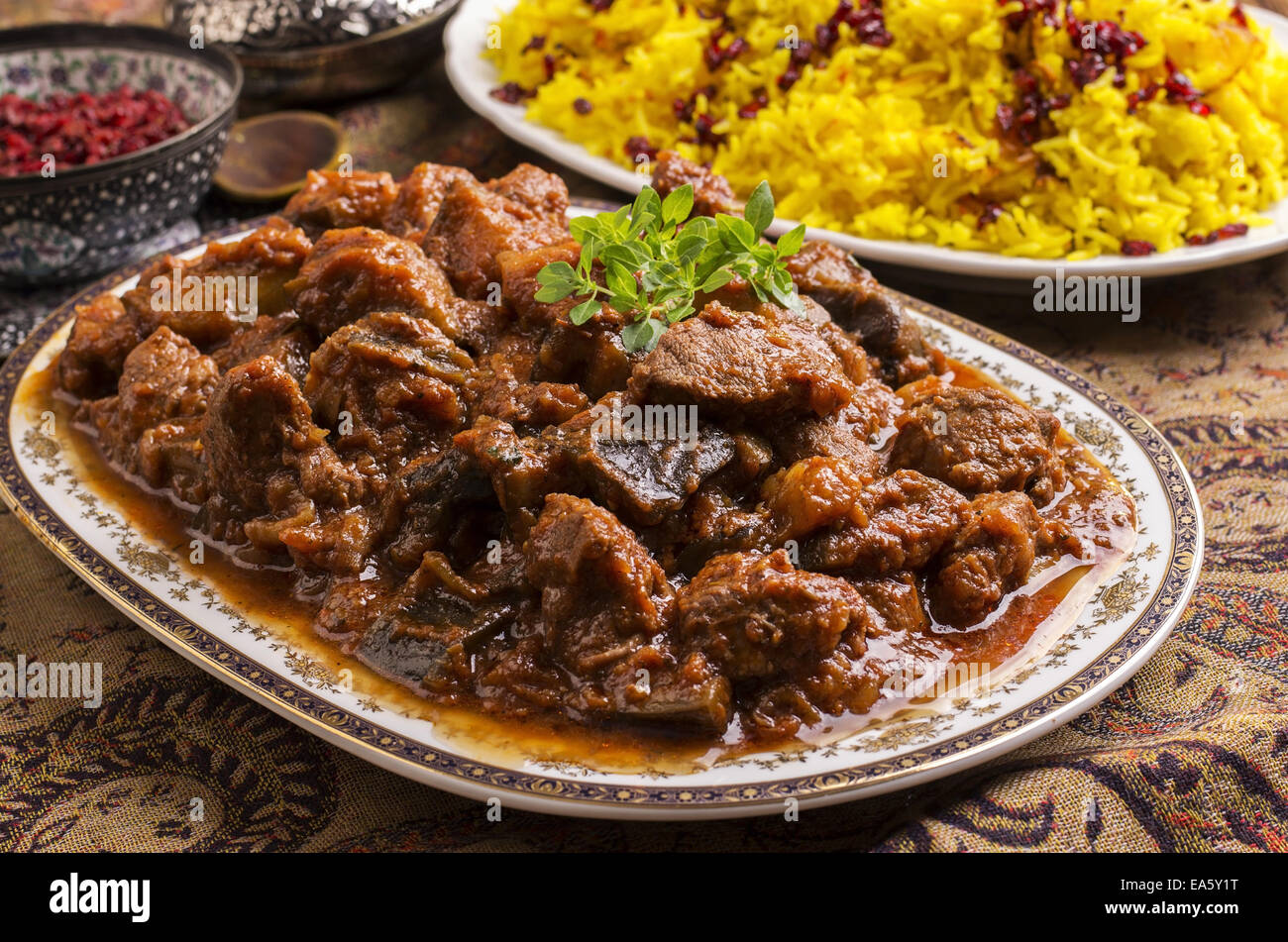 Lamm-Ragout mit Auberginen Stockfoto