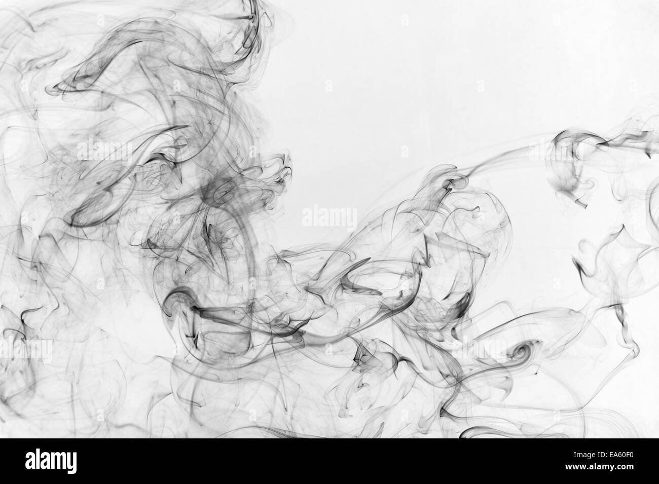 abstrakter schwarzer Rauch Stockfoto