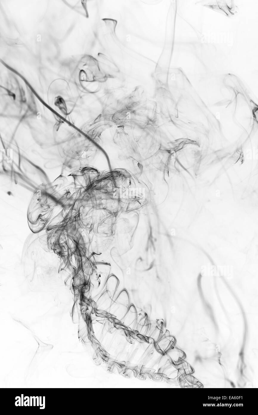 abstrakter schwarzer Rauch Stockfoto