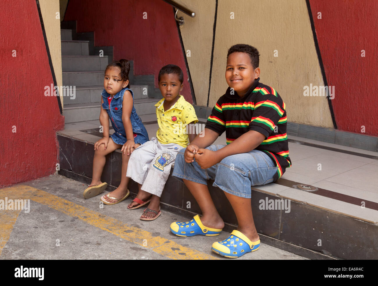 Mauritische Kinder in der Stadt von Flacq, Mauritius Stockfoto