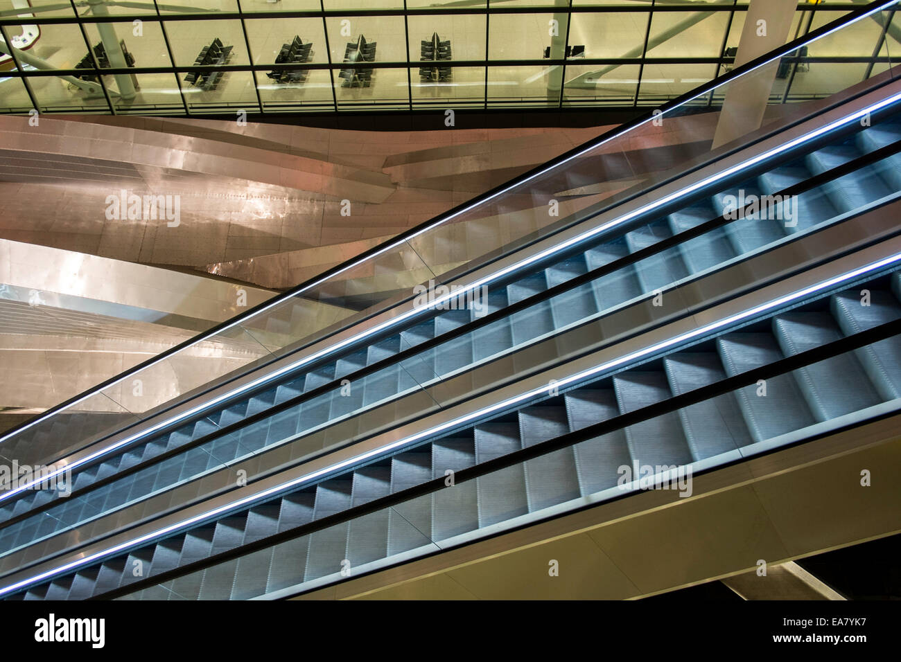 Terminal 2, Flughafen Heathrow, London, Vereinigtes Königreich Stockfoto