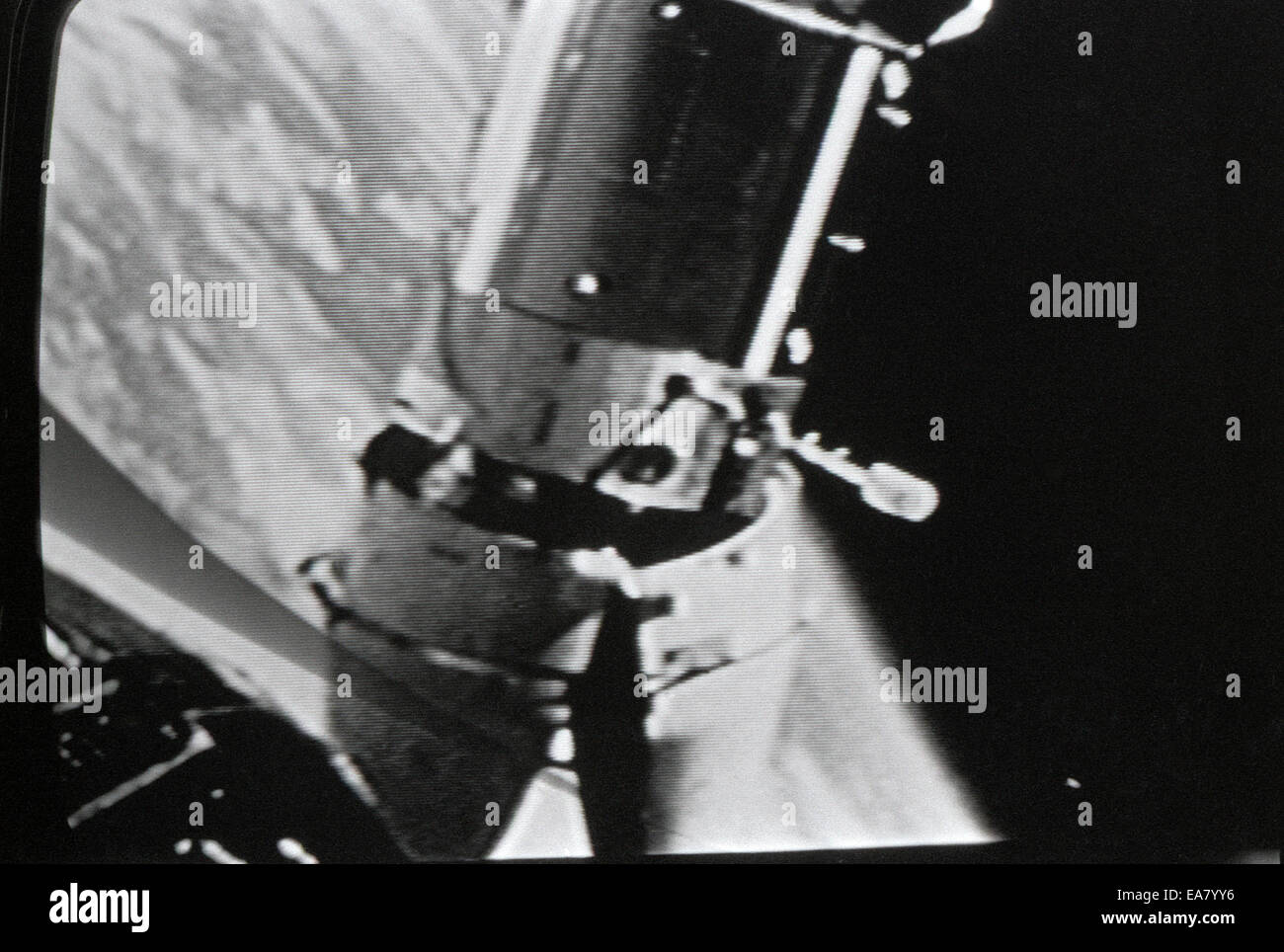 Mondlandung 20. Juli 1969 fotografiert in der tatsächlichen Zeit im Fernsehen in Los Angeles, Kalifornien, USA KATHY DEWITT Stockfoto