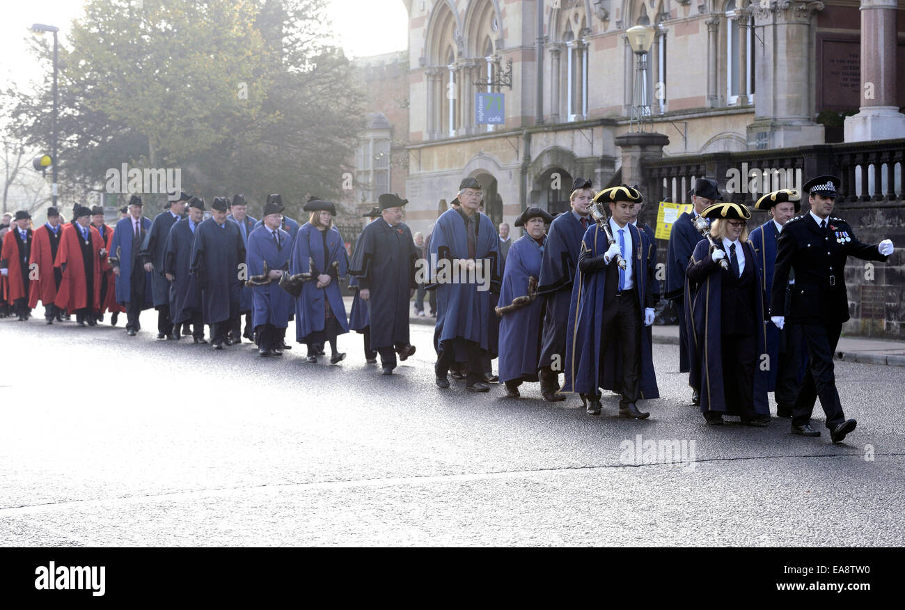 Winchester, Hampshire, UK. 9. November 2014.  Highlights aus der Erinnerung-Tag 2014 am Kriegerdenkmal Winchester. Bildnachweis: Maurice Morwood/Alamy Live-Nachrichten Stockfoto