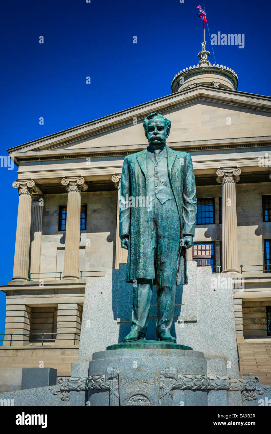 Satzung des Carmack steht vor der Tennessee State Capitol Building in Nashville, TN Stockfoto