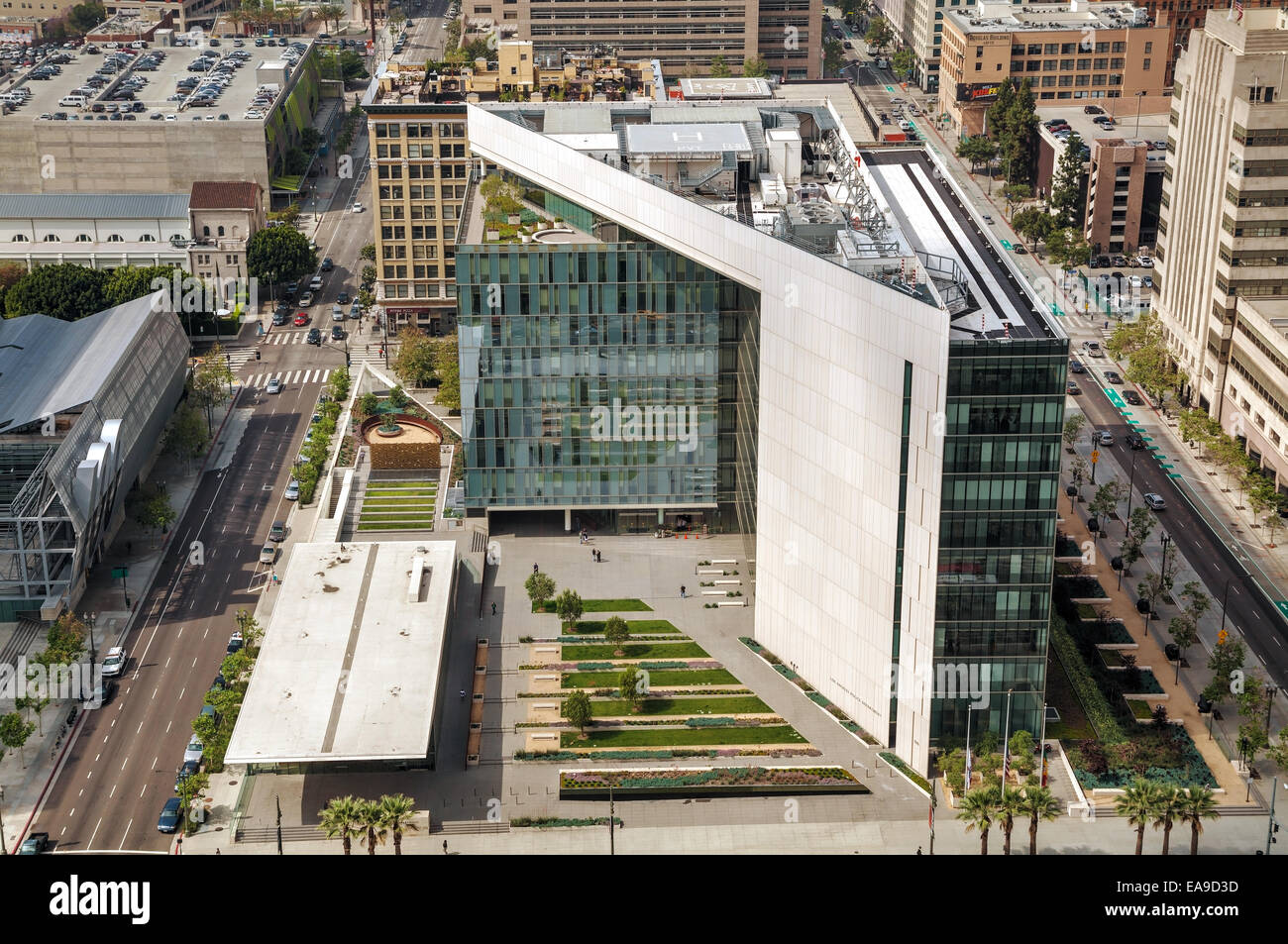 LOS ANGELES - APRIL 22: Los Angeles Police Department Hochhaus am 22. April 2014 in Los Angeles, Kalifornien. Stockfoto